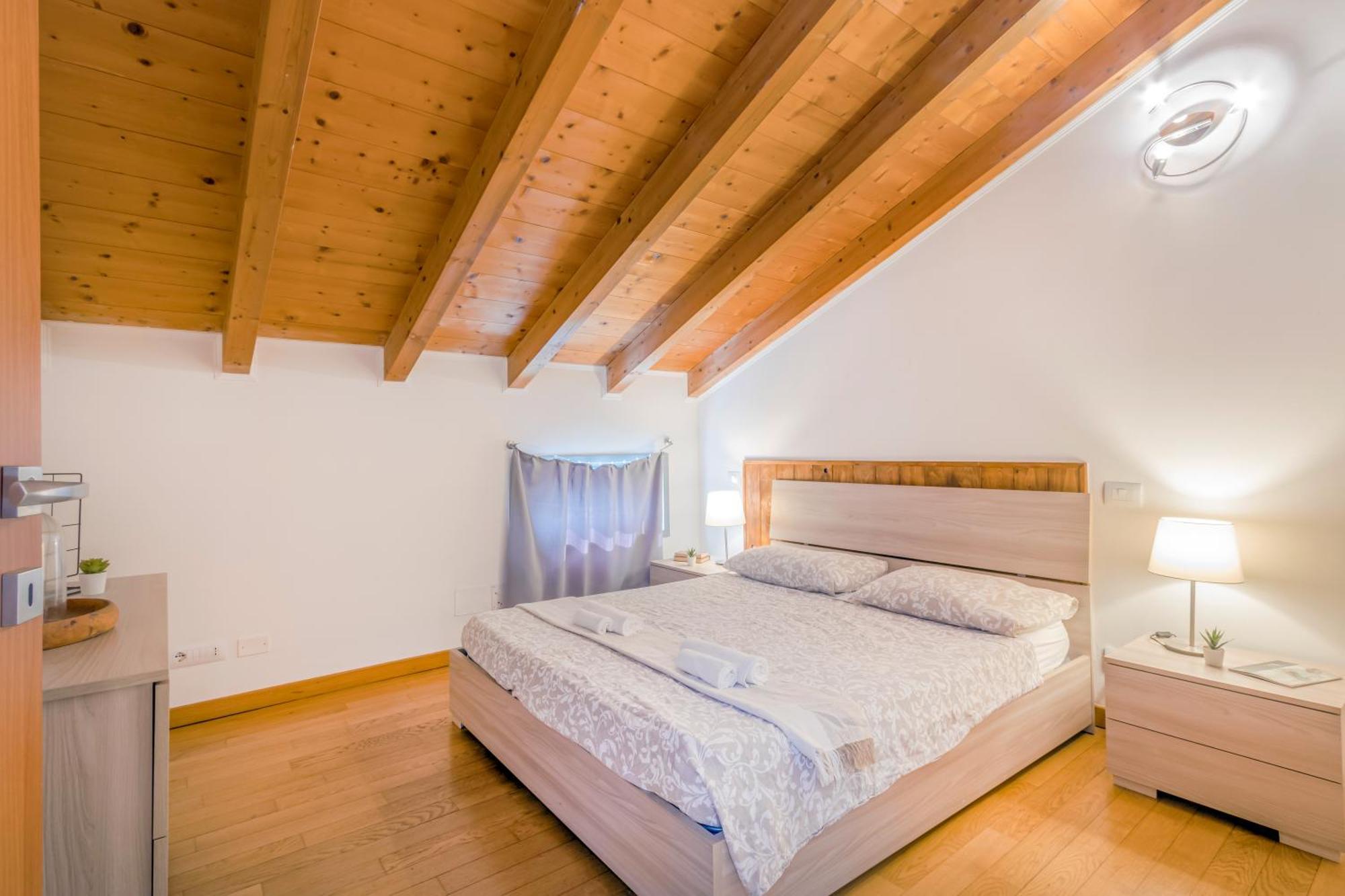 Apartamento Stazione 200M - Wifi - Aria Condizionata - Smart Tv Parma Exterior foto